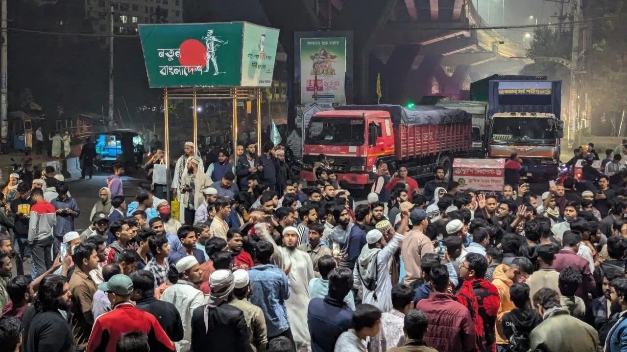 Why not Hasina  tendering  an apology to Hindus!