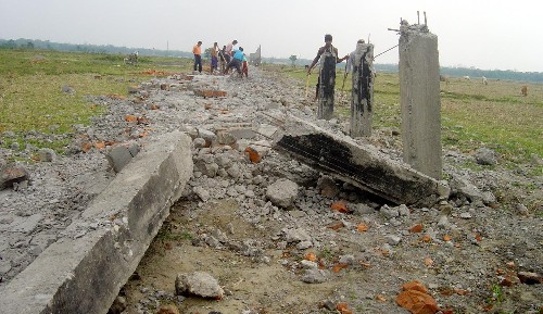 Mega Food Park wall collapses