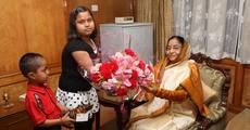 Aayushi Nimodia meets the President