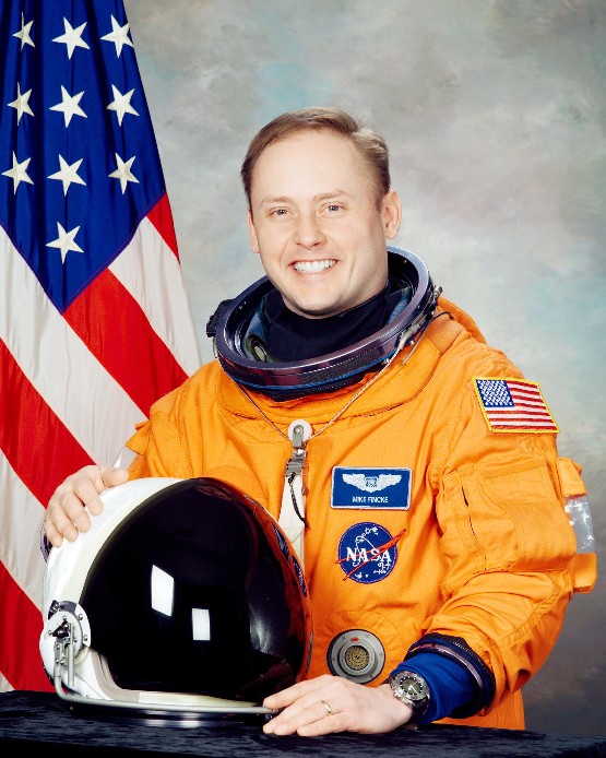 Public Felicitation for NASA Astronaut Mike Fincke  by FASS