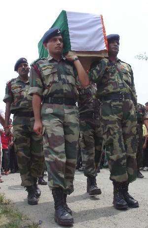 SoldierÃ¢â‚¬â„¢s dead body brought home after 40 years, cremated