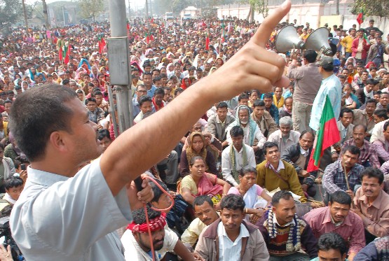 Farmers demands in Dispur rent the sky