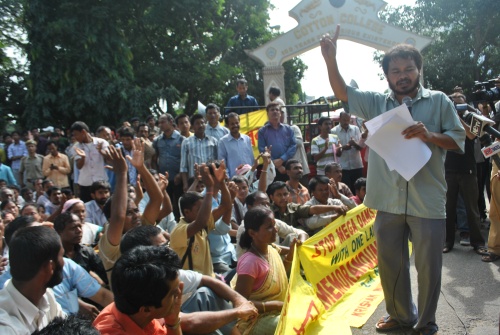 KMSS against mega dams