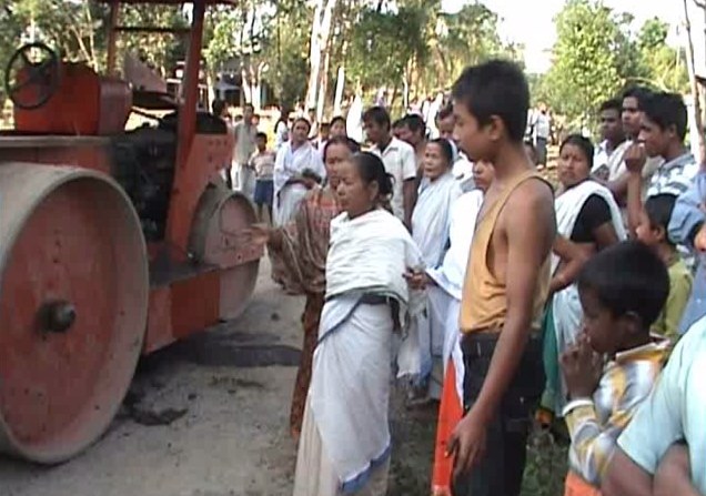 11-year-old run over by road roller  at Nazira