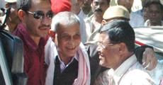 Bhimkanta released on bail; Hira announces support