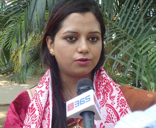 Naazrana launches ‘Uroni’
