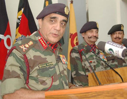 Kapoor stresses more operation against ULFA