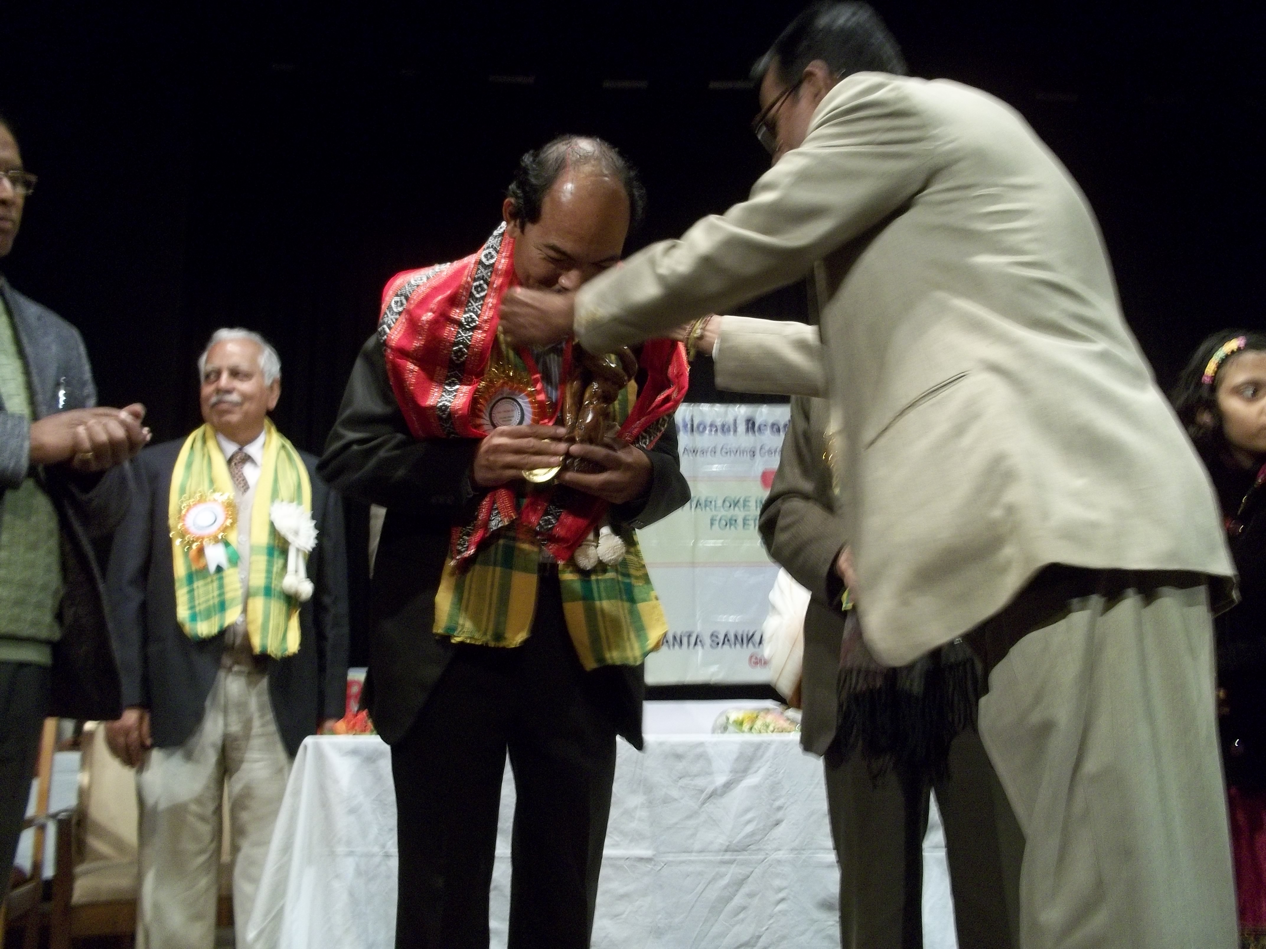 Upen Rabha Hakasam receives Readership Award 2011