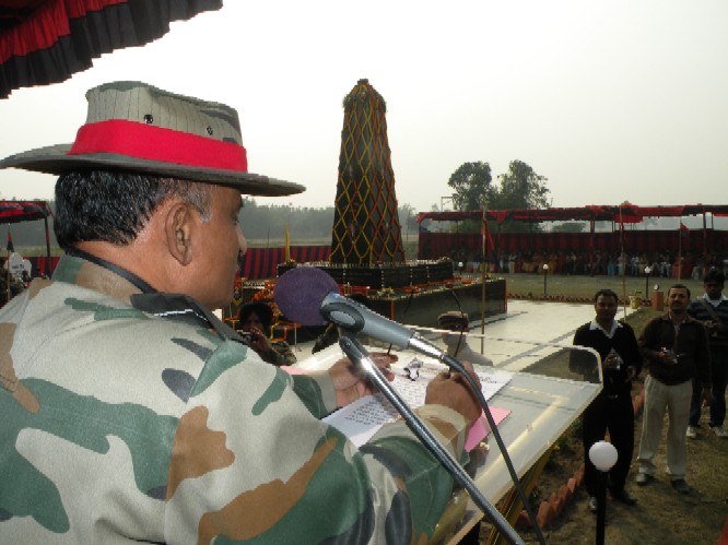 Army salutes peasant martyrs of Pothorughat