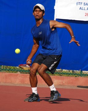 Kaushik in ITF tennis semis