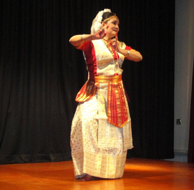 Sharodi Saikia draw accolades in London