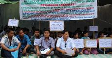Sit-in-demonstration by Dimasa Students Union 