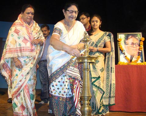 Xanto Xista Maha Dusto enacted at Delhi